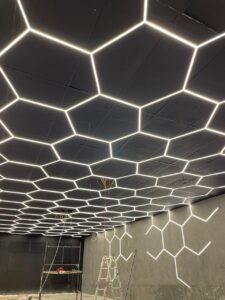 Forro de Isopor Texturizado Preto Com Iluminação Led